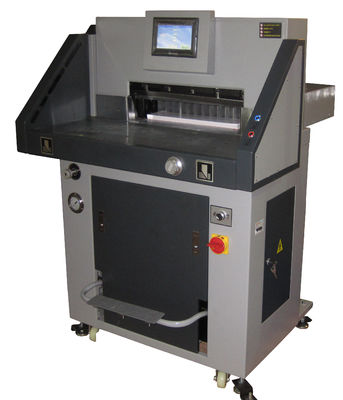 Chine Coupe maximum 720mm de programme de contrôle de guillotine de machine de papier électrique industrielle de coupeur fournisseur